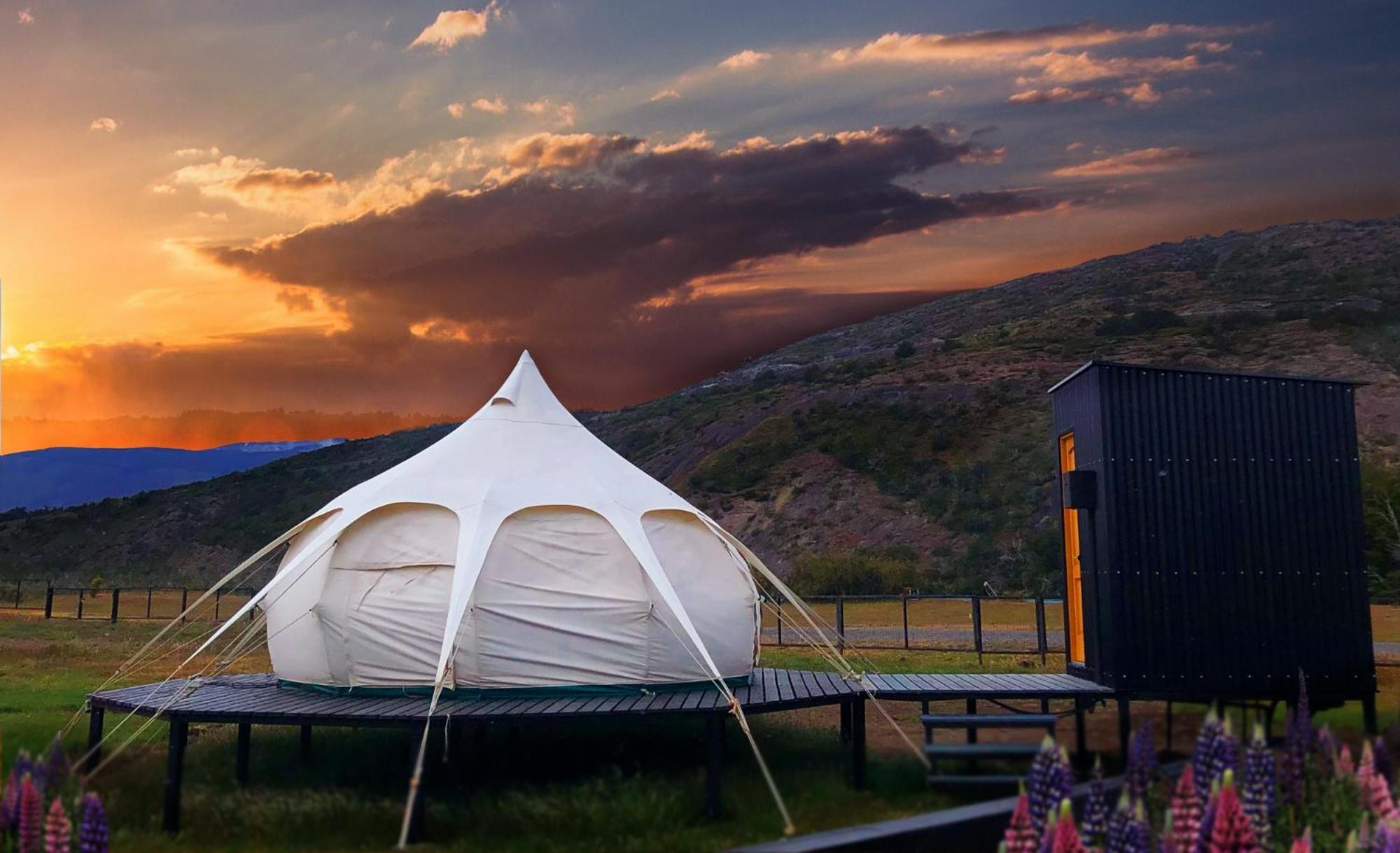 Chilenativo Riverside Camp Торрес-дель-Пайне Экстерьер фото