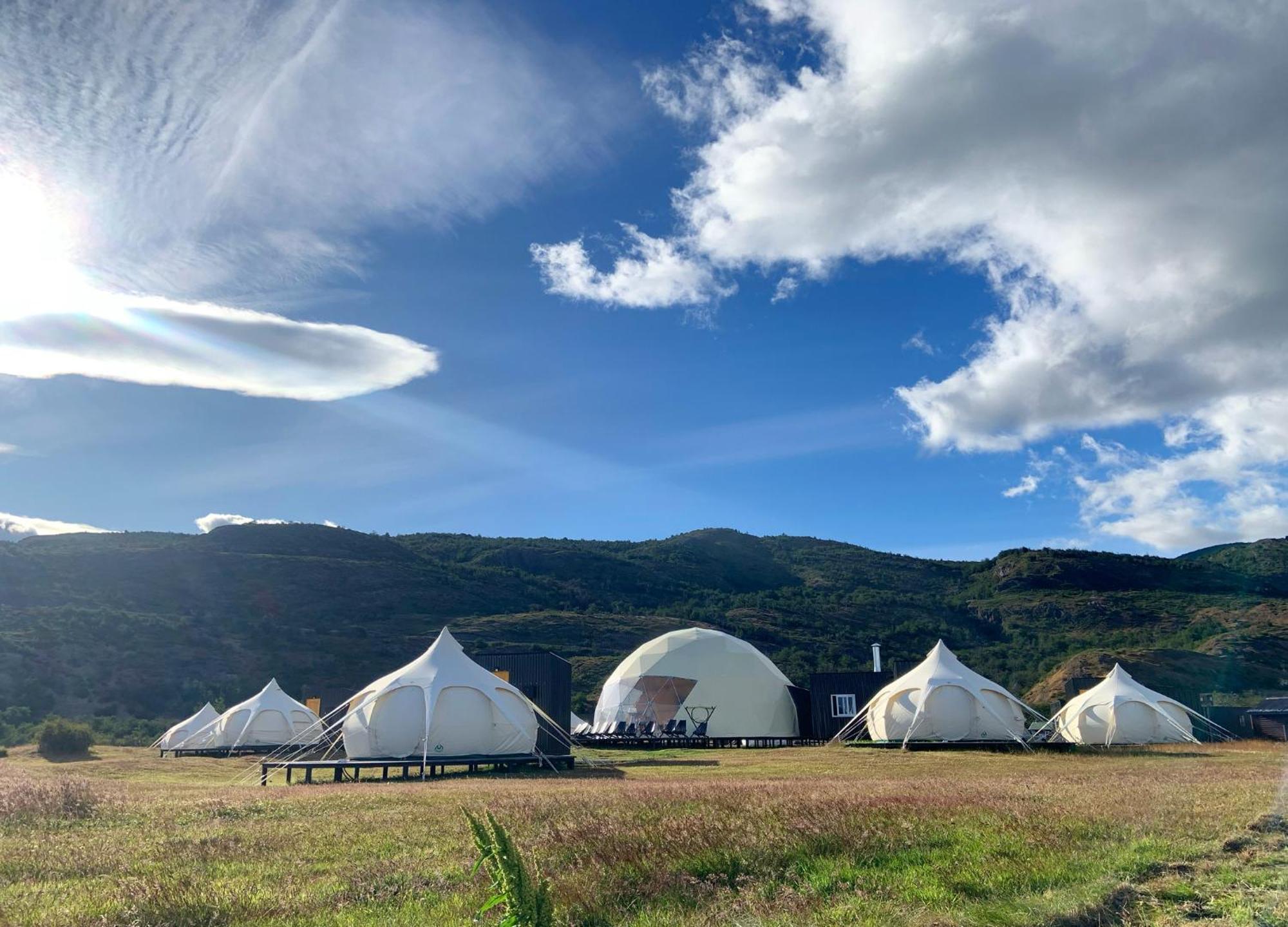 Chilenativo Riverside Camp Торрес-дель-Пайне Экстерьер фото